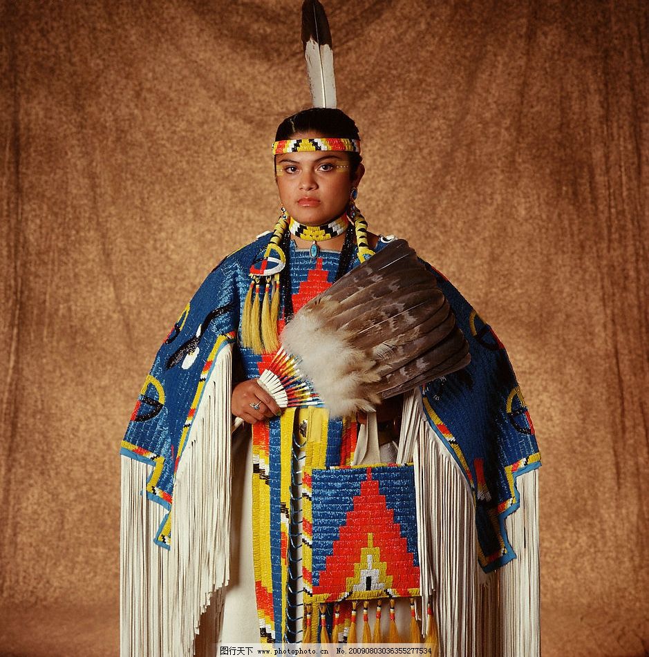 加拿大馆:纸袋diy制作印第安人服饰