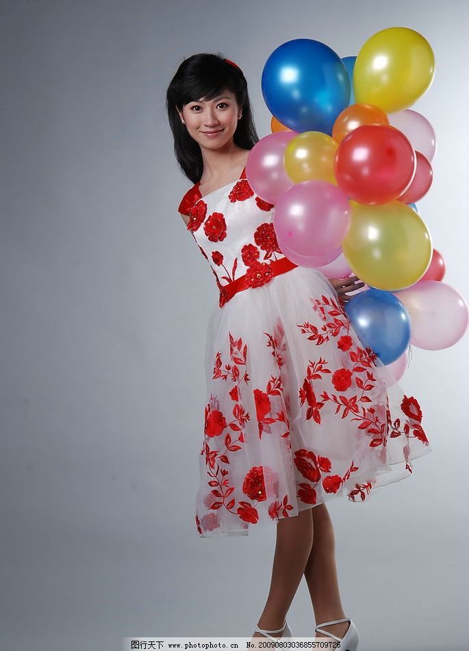 秦原,浙江卫视,美女主持,名嘴,美女,气球,人物图库,女性女人,摄影图库,300DPI,JPG